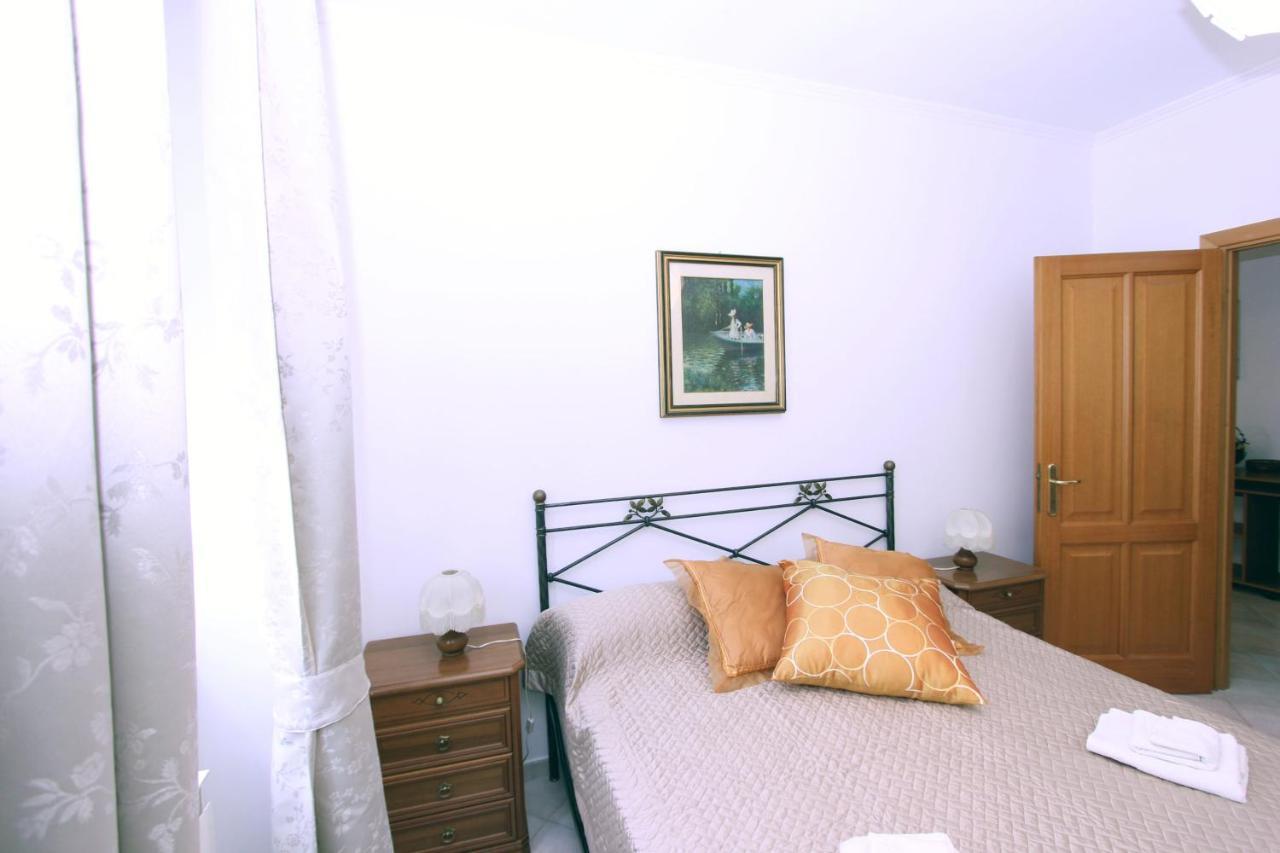 Torrigio Flat Apartment โรม ภายนอก รูปภาพ